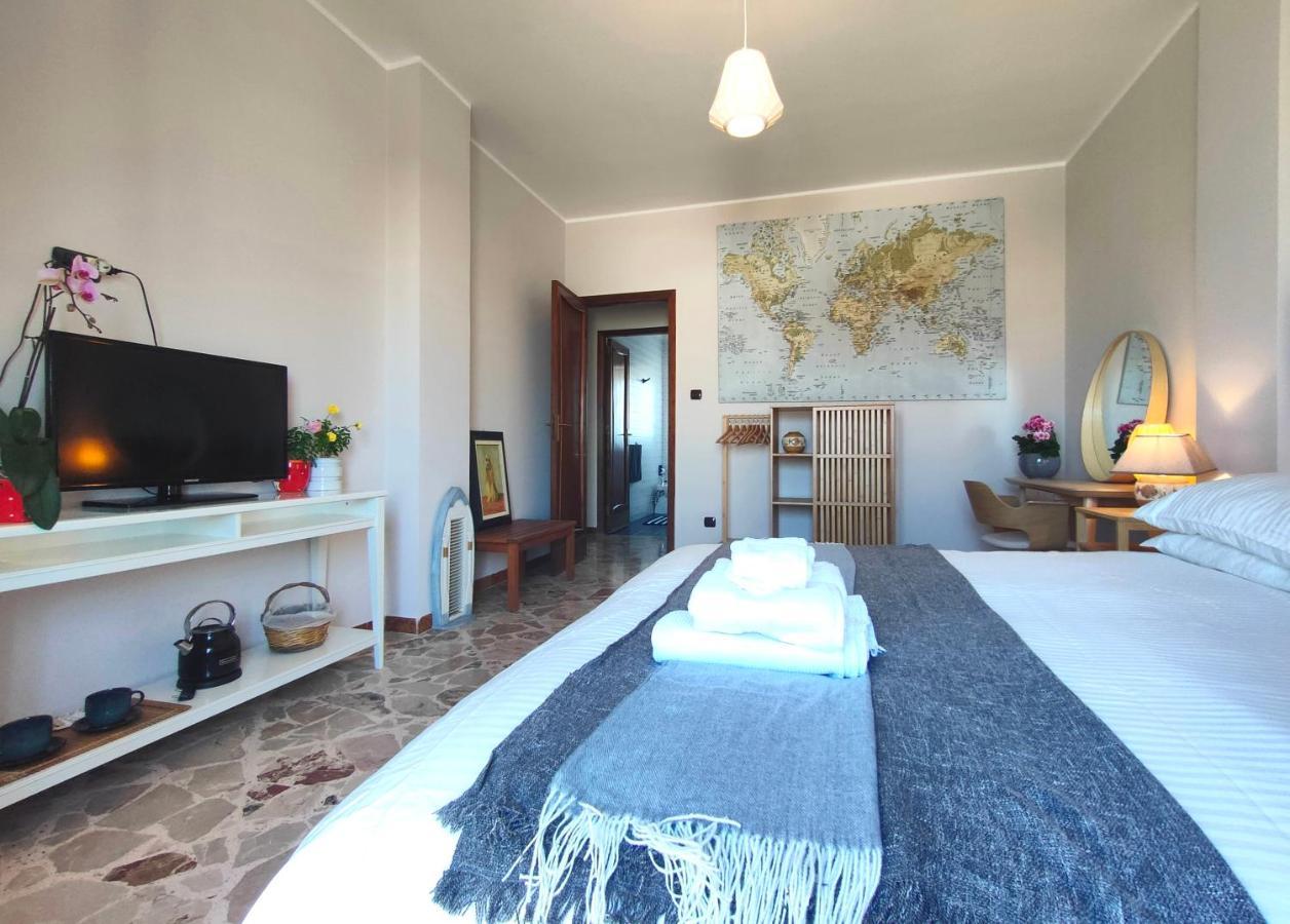 L'Attico - Stanza Privata Con Bagno - Teatro Greco Siracusa Syracuse Eksteriør billede