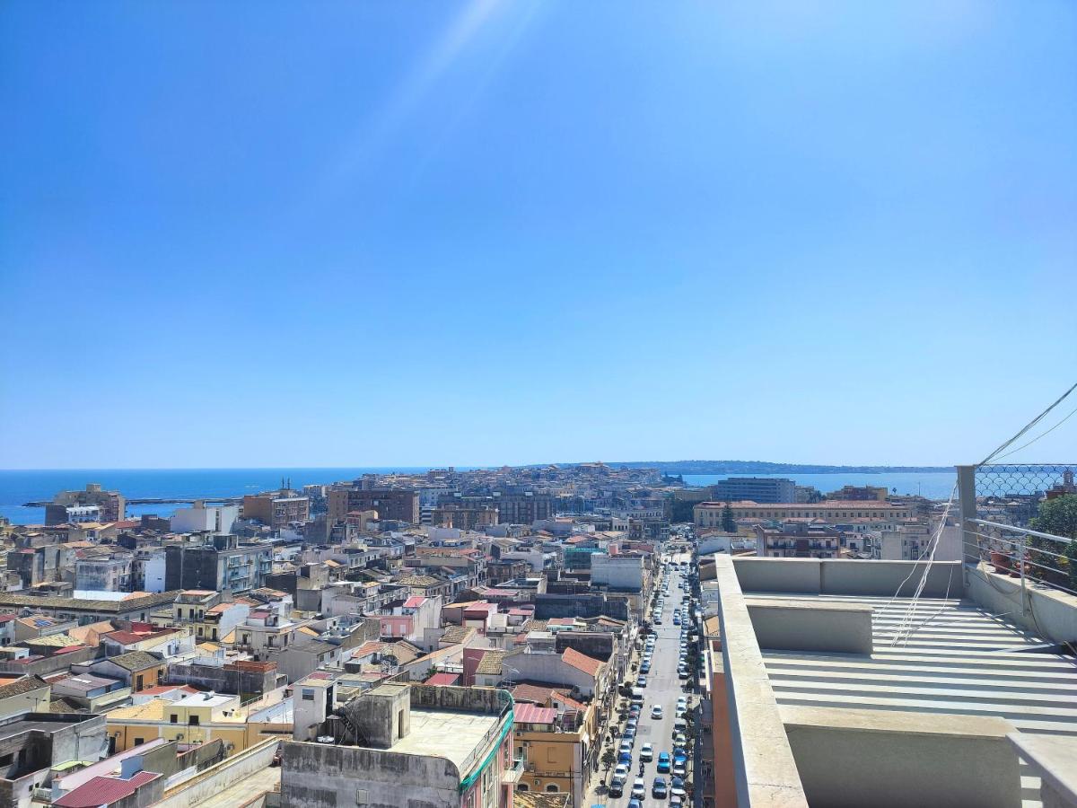 L'Attico - Stanza Privata Con Bagno - Teatro Greco Siracusa Syracuse Eksteriør billede